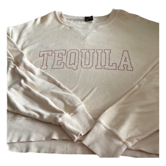 Cream crop sweatshirt with Tequila Print - Picture 1 of 3